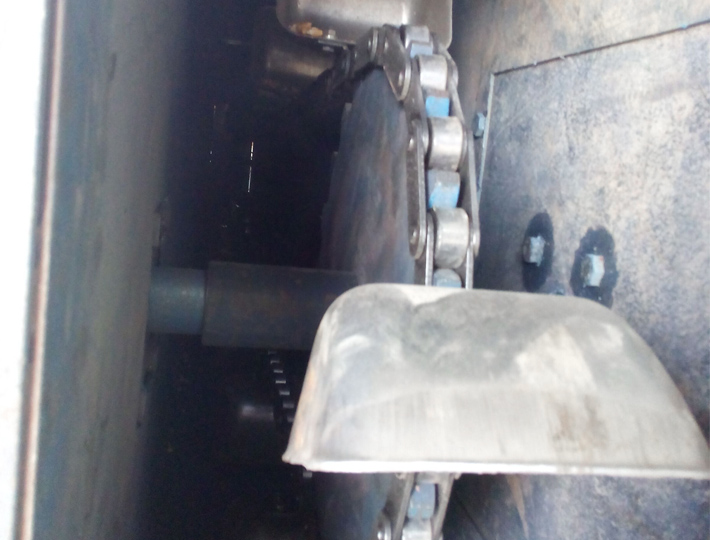 板鏈斗式提升機(jī)鏈條